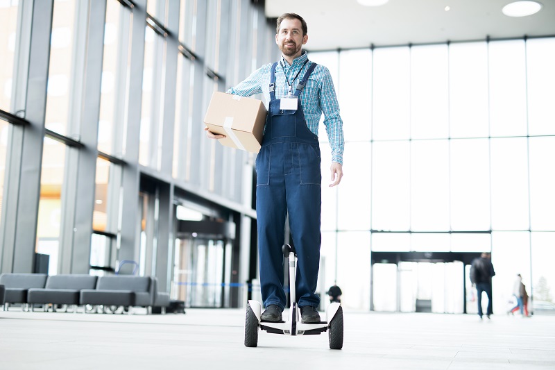 InPost paczkomaty – jak prosto wysłać paczkę?