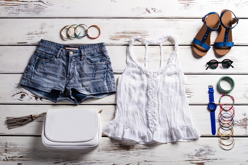 Koronka jest już tylko dla babć? Nie w połączeniu z tymi dodatkami!