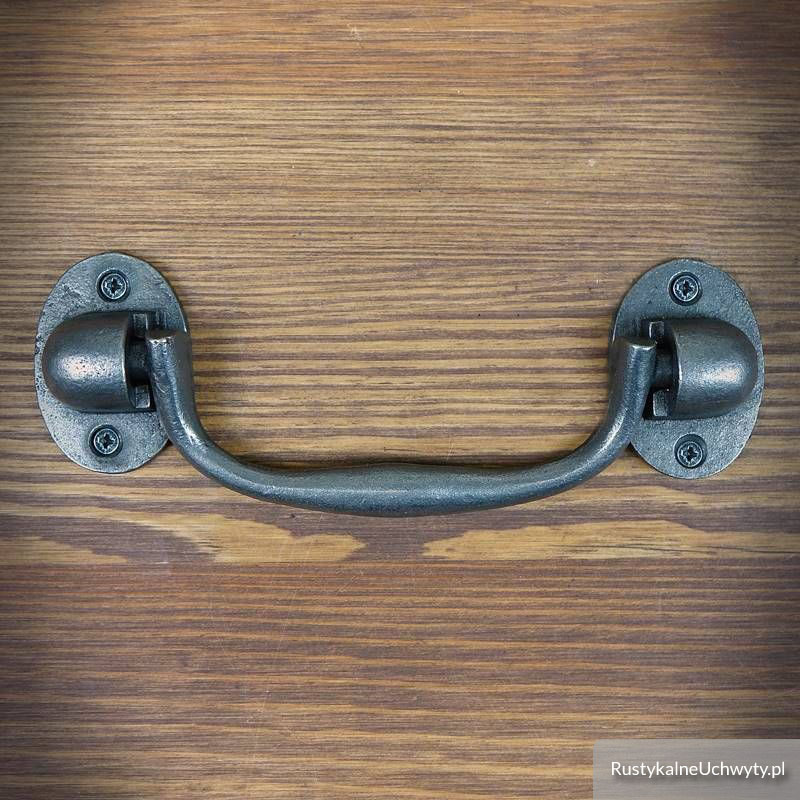 Uchwyty meblowe retro – dlaczego mają znaczenie?